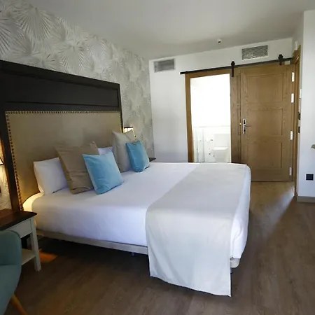 Szálloda Vistalegre Hotel-spa Portomarin