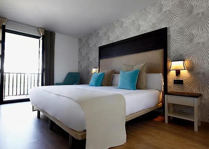 Vistalegre Hotel-spa מלון 2*